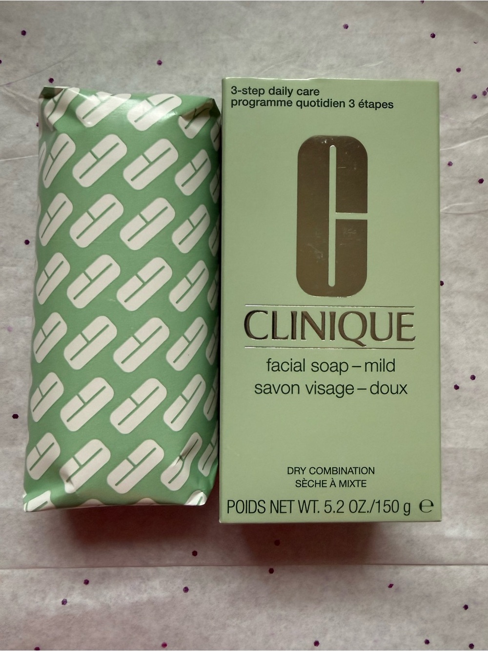 NIB Clinique Facial Soap Mild (Dry Combination) 5.2 oz Full Size